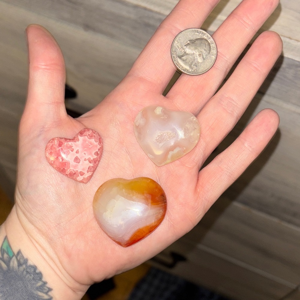 Heart-Shaped genuine crystal set Rhodochosite, carnelian and flower agate